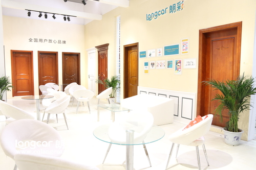 重庆朗彩木门：2017北京木门展木门款式多样